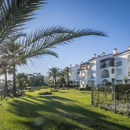 אסטפונה Hb - Comfortable Beachfront Holiday Apartment מראה חיצוני תמונה