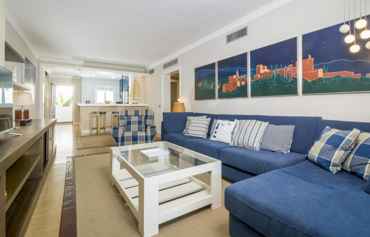 אסטפונה Hb - Comfortable Beachfront Holiday Apartment מראה חיצוני תמונה