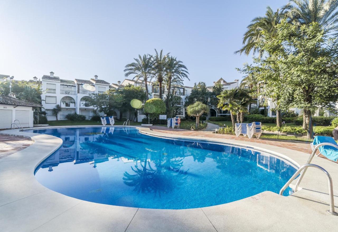 אסטפונה Hb - Comfortable Beachfront Holiday Apartment מראה חיצוני תמונה